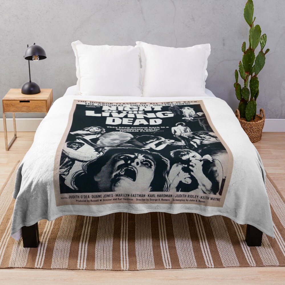 Lover Gifts Dead Night Of The Living Dead Retro Vintage Throw Blanket